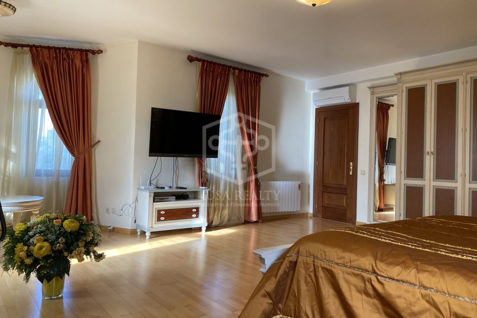Villa en Castelldefels, Barcelona, España 6 dormitorios, 670 m2 No. 128032