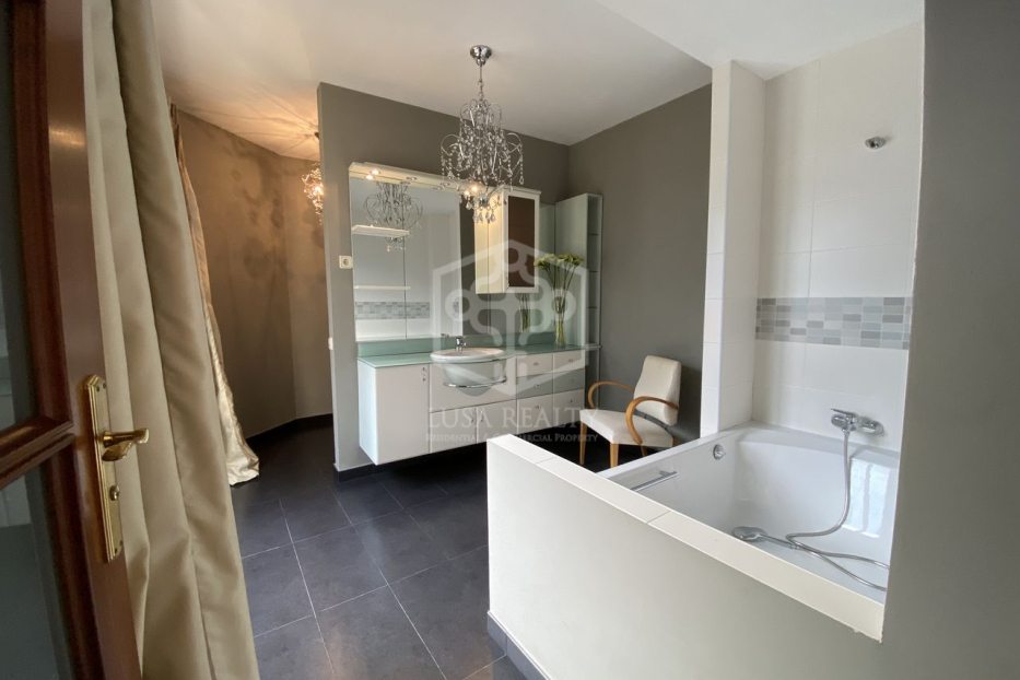 Villa en Castelldefels, Barcelona, España 6 dormitorios, 670 m2 No. 128032