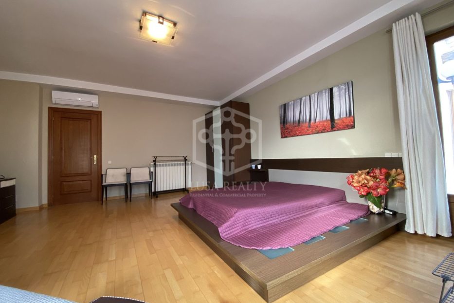 Villa en Castelldefels, Barcelona, España 6 dormitorios, 670 m2 No. 128032