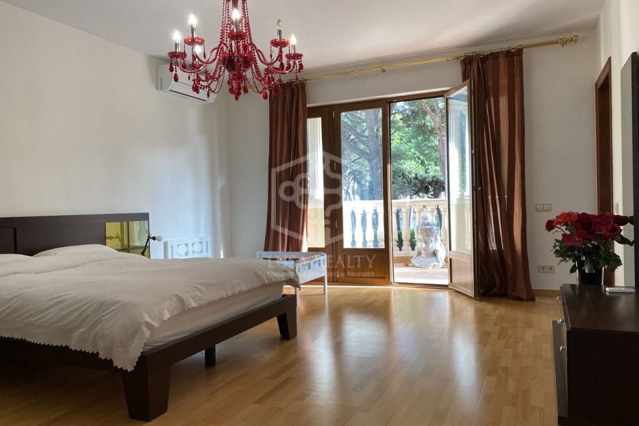 Villa en Castelldefels, Barcelona, España 6 dormitorios, 670 m2 No. 128032