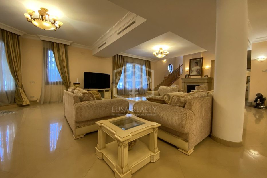 Villa en Castelldefels, Barcelona, España 6 dormitorios, 670 m2 No. 128032