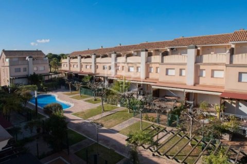 Townhouse for sale Calafell, Tarragona, Spain 5 bedrooms, 200 sq.m. No. 128030 - photo 18