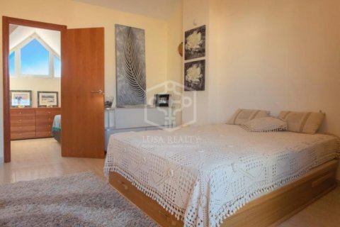 Townhouse for sale Calafell, Tarragona, Spain 5 bedrooms, 200 sq.m. No. 128030 - photo 9
