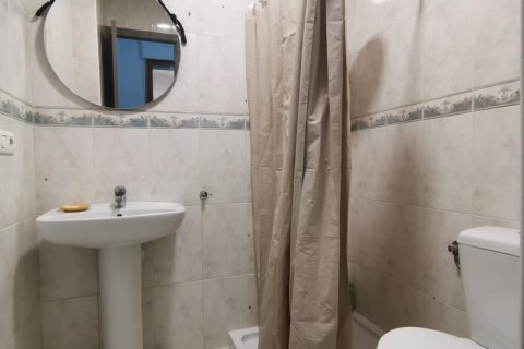 Huoneisto myytävänä Torrevieja, Alicante, Espanja, 4 makuuhuonetta, 197 m2 No. 131570 - kuva 14