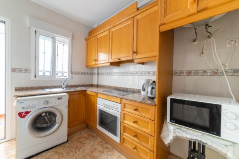 Kaupunkipientalo myytävänä Los Altos, Alicante, Espanja, 2 makuuhuonetta, 80 m2 No. 131568 - kuva 12