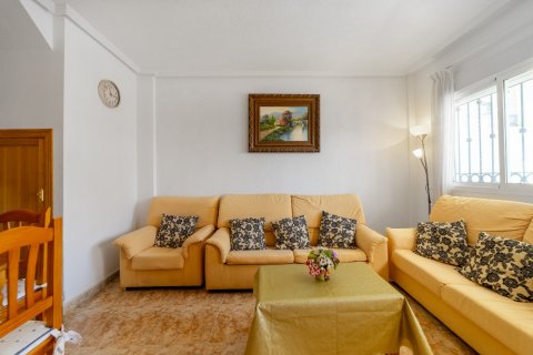 Kaupunkipientalo myytävänä Los Altos, Alicante, Espanja, 2 makuuhuonetta, 80 m2 No. 131568 - kuva 10