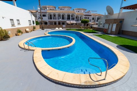 Kaupunkipientalo myytävänä Los Altos, Alicante, Espanja, 2 makuuhuonetta, 80 m2 No. 131568 - kuva 30