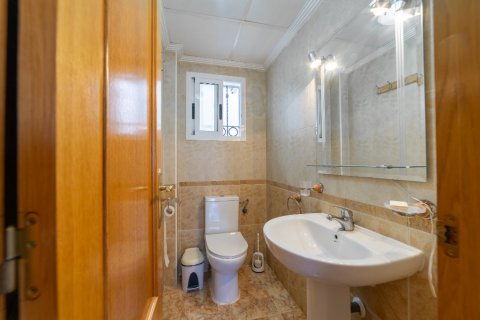 Kaupunkipientalo myytävänä Los Altos, Alicante, Espanja, 2 makuuhuonetta, 80 m2 No. 131568 - kuva 11