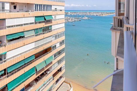 Apartment for sale Torrevieja, Alicante, Spain 3 bedrooms,  No. 131569 - photo 5