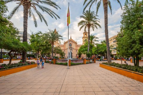 Apartment for sale Torrevieja, Alicante, Spain 3 bedrooms,  No. 131569 - photo 30