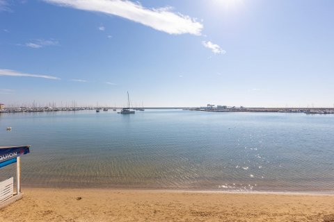 Apartment for sale Torrevieja, Alicante, Spain 3 bedrooms,  No. 131569 - photo 28