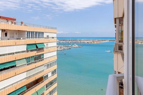 Apartment for sale Torrevieja, Alicante, Spain 3 bedrooms,  No. 131569 - photo 10