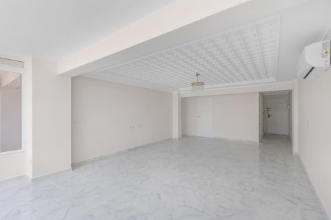 Apartment for sale Torrevieja, Alicante, Spain 3 bedrooms,  No. 131569 - photo 3