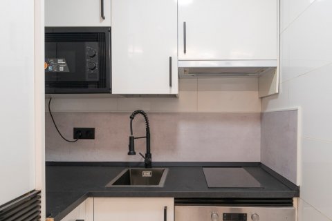Apartment for sale Madrid, Spain 2 bedrooms, 43 sq.m. No. 121718 - photo 20