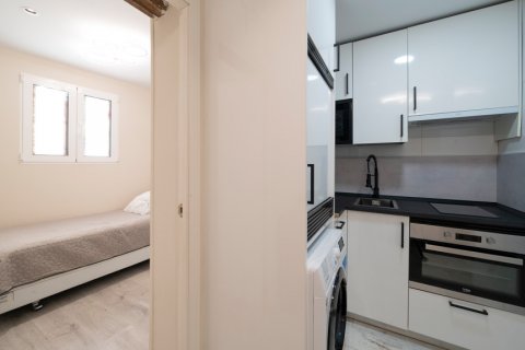 Apartment for sale Madrid, Spain 2 bedrooms, 43 sq.m. No. 121718 - photo 21