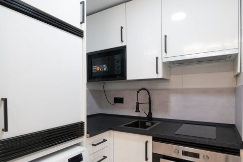 Apartment for sale Madrid, Spain 2 bedrooms, 43 sq.m. No. 121718 - photo 19