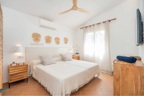 Villa for sale Platja Sant Tomas, Menorca, Spain 4 bedrooms, 203 sq.m. No. 127985 - photo 12