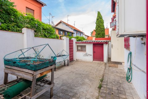 Villa for sale Madrid, Spain 2 bedrooms, 135 sq.m. No. 122388 - photo 26