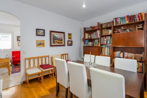Villa for sale Madrid, Spain 2 bedrooms, 135 sq.m. No. 122388 - photo 10