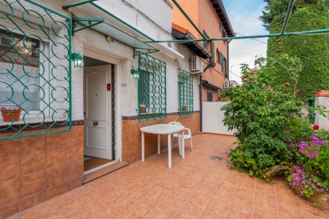 Villa for sale Madrid, Spain 2 bedrooms, 135 sq.m. No. 122388 - photo 29