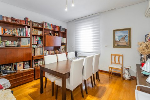Villa for sale Madrid, Spain 2 bedrooms, 135 sq.m. No. 122388 - photo 7