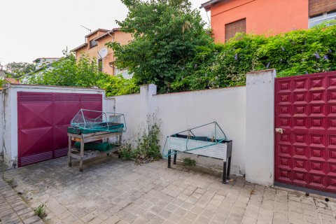 Villa for sale Madrid, Spain 2 bedrooms, 135 sq.m. No. 122388 - photo 25