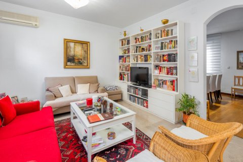 Villa for sale Madrid, Spain 2 bedrooms, 135 sq.m. No. 122388 - photo 5