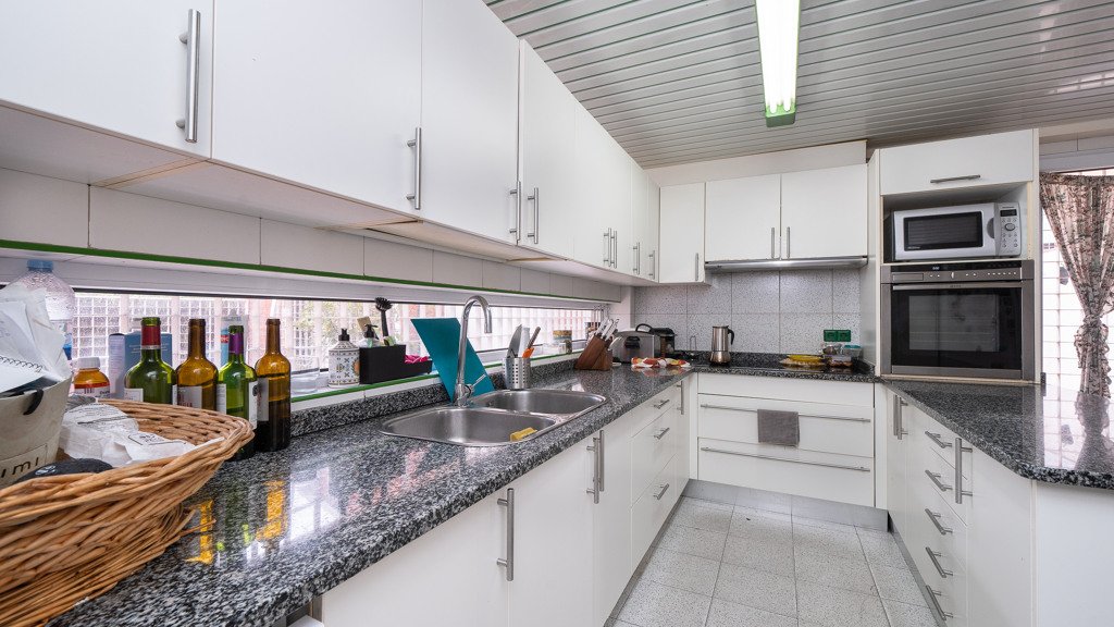 Māja Madrid, Spānijā 6 istabas, 557 m2 Nr. 122387