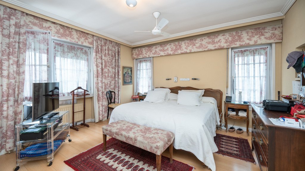 Māja Madrid, Spānijā 6 istabas, 557 m2 Nr. 122387