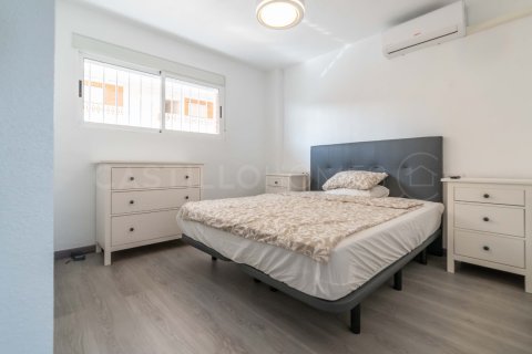 Dzīvoklis pārdošanā Punta Prima, Alicante, Spānijā 2 istabas, 75 m2 Nr. 125129 - attēls 8