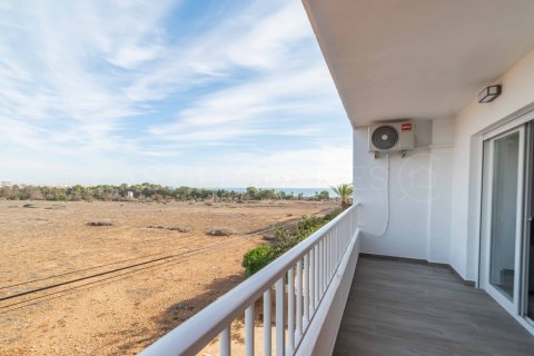 Dzīvoklis pārdošanā Punta Prima, Alicante, Spānijā 2 istabas, 75 m2 Nr. 125129 - attēls 13