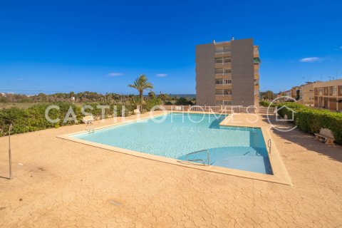 Huoneisto myytävänä Punta Prima, Alicante, Espanja, 2 makuuhuonetta, 75 m2 No. 125129 - kuva 23