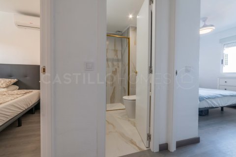 Dzīvoklis pārdošanā Punta Prima, Alicante, Spānijā 2 istabas, 75 m2 Nr. 125129 - attēls 25