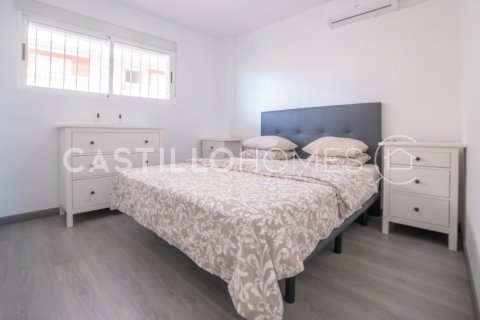 Huoneisto myytävänä Punta Prima, Alicante, Espanja, 2 makuuhuonetta, 75 m2 No. 125129 - kuva 16