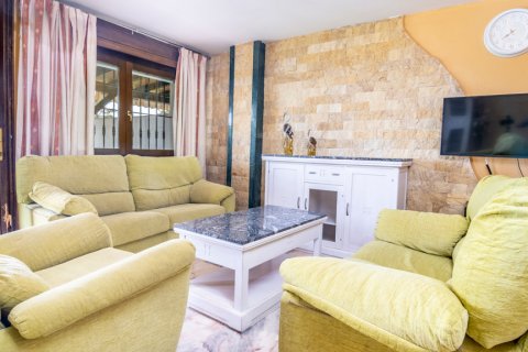 Townhouse à vendre Manilva, Malaga, Espagne, 5 chambres, 177 m2 No. 120298 - photo 8