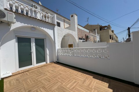 Māja pārdošanā Torrevieja, Alicante, Spānijā 3 istabas, 80 m2 Nr. 130607 - attēls 6