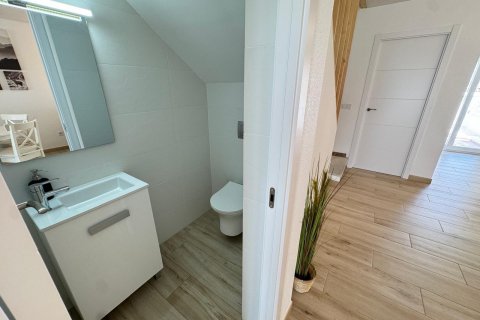 Māja pārdošanā Torrevieja, Alicante, Spānijā 3 istabas, 80 m2 Nr. 130607 - attēls 28