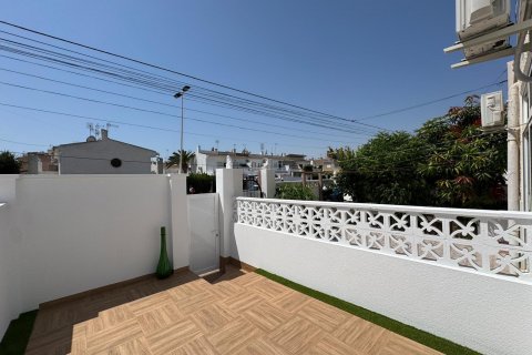 Māja pārdošanā Torrevieja, Alicante, Spānijā 3 istabas, 80 m2 Nr. 130607 - attēls 9