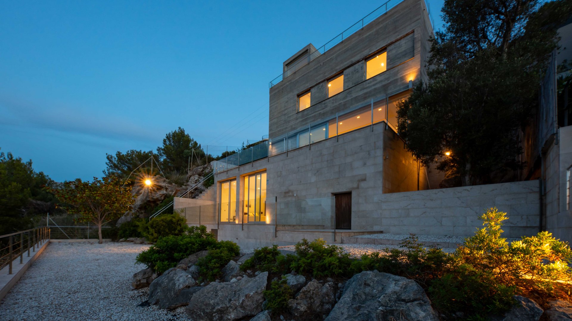 Villa in Port De Soller, Mallorca, Spain 4 bedrooms, 330 sq.m. No. 131036