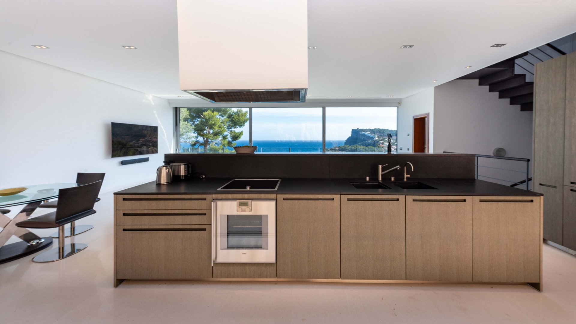 Villa in Port De Soller, Mallorca, Spain 4 bedrooms, 330 sq.m. No. 131036