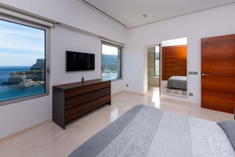 Villa for sale Port De Soller, Mallorca, Spain 4 bedrooms, 330 sq.m. No. 131036 - photo 12