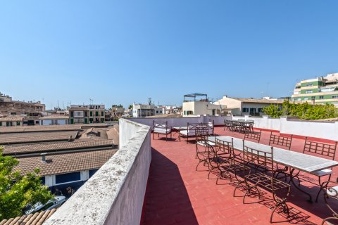 Dzīvoklis īrēšanai Palma de Majorca, Mallorca, Spānijā 2 istabas, 85 m2 Nr. 131037 - attēls 6