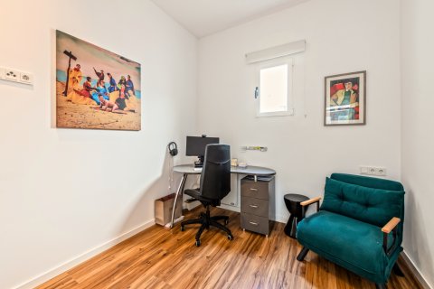 Dzīvoklis īrēšanai Palma de Majorca, Mallorca, Spānijā 2 istabas, 85 m2 Nr. 131037 - attēls 17