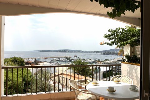 Apartment for rent Portals Nous, Mallorca, Spain 2 bedrooms, 95 sq.m. No. 131042 - photo 2