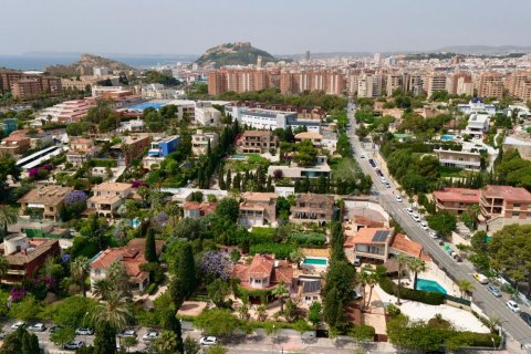 Apartamento en venta Alicante, España 6 dormitorios, 500 m2 No. 127284 - foto 3