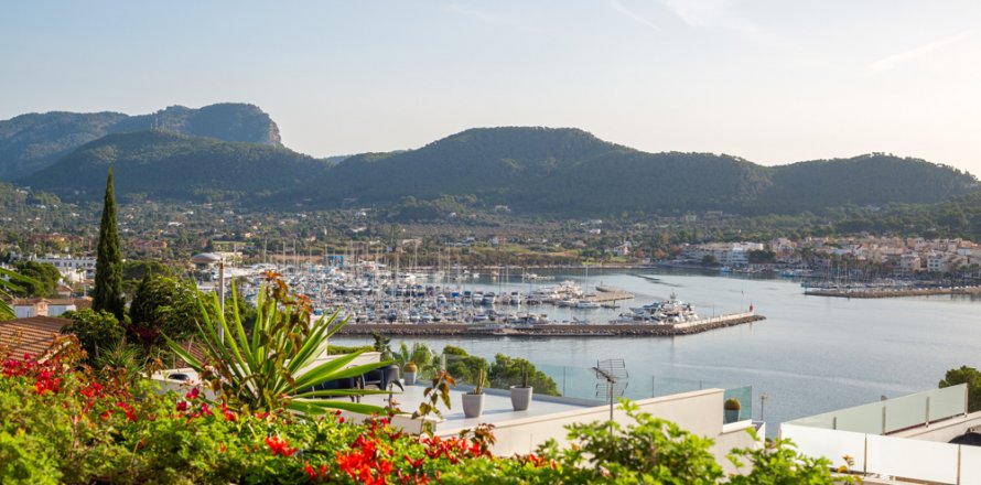Apartment Port D'andratx, Mallorca, Espagne 3 chambres, 198 m2 No. 120449
