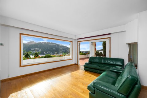 Apartment à vendre Port D'andratx, Mallorca, Espagne, 3 chambres, 198 m2 No. 120449 - photo 2