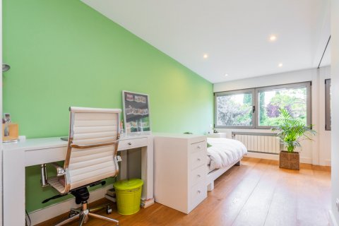 Продажа дома в Мадрид, Испания 3 спальни, 260м2 №121733 - фото 9