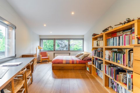Продажа дома в Мадрид, Испания 3 спальни, 260м2 №121733 - фото 11