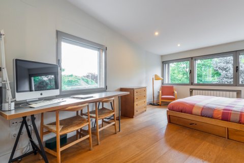 Продажа дома в Мадрид, Испания 3 спальни, 260м2 №121733 - фото 12